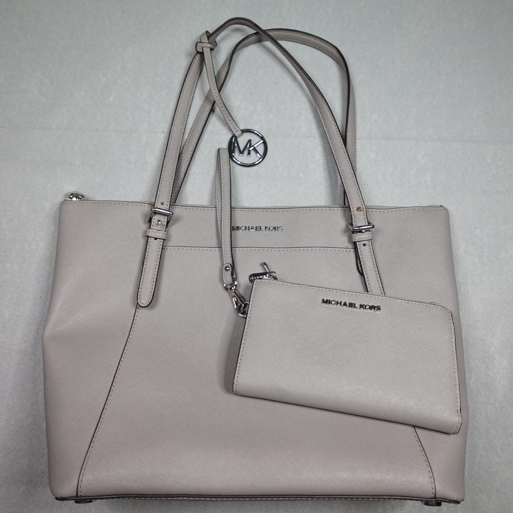 Michael Kors Jet Set Tote Large Zip Silver Gray Shoulder Bag w wristlet purse